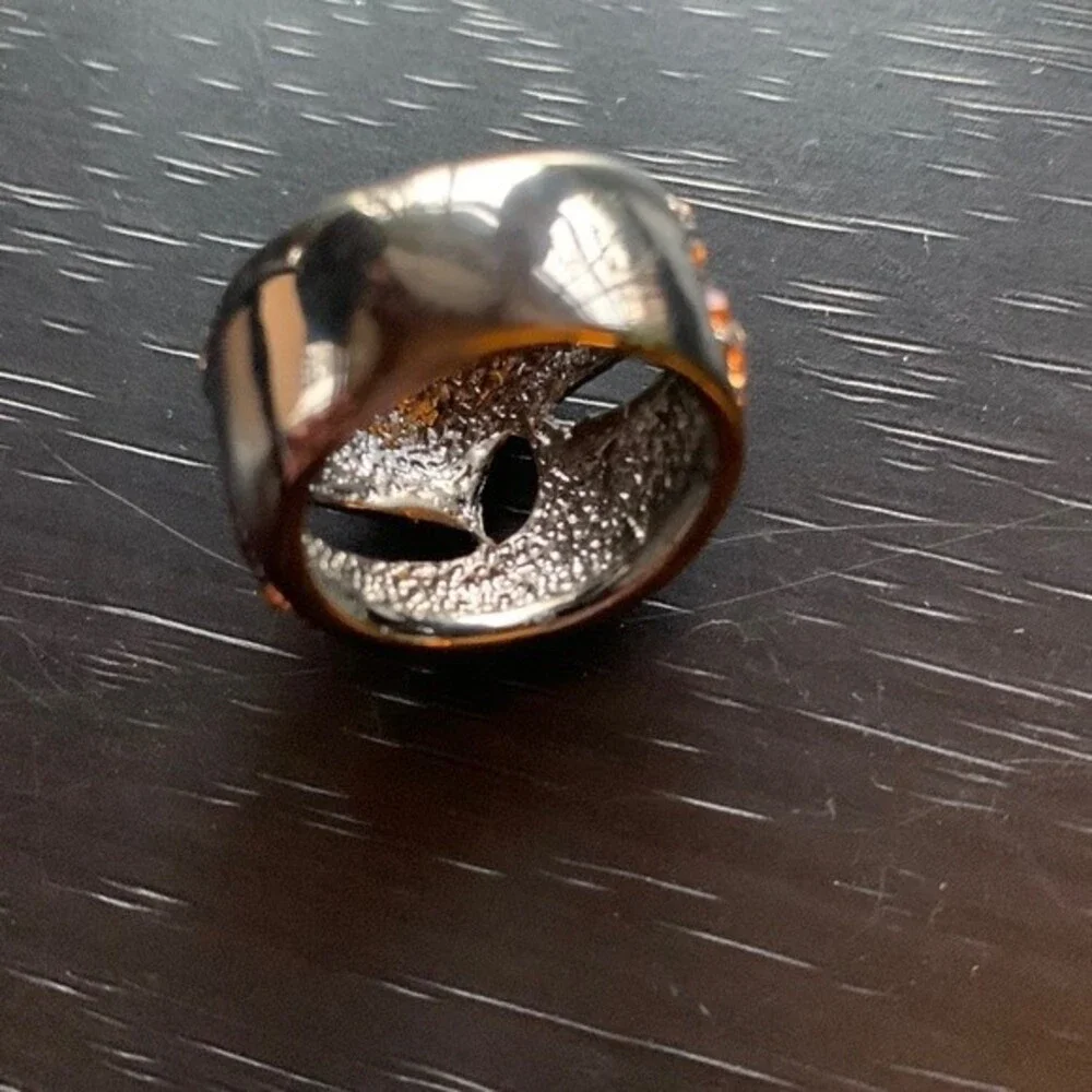 Large Brown rhinestone ring size 6 1/2
